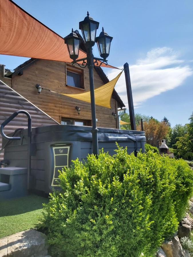 Villa Kovacsszenaja Vendeghaz Exterior foto