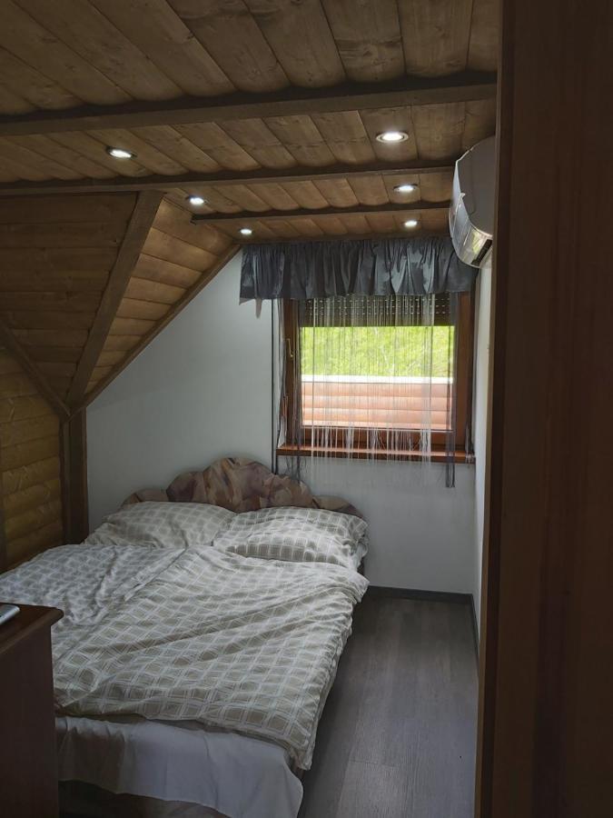Villa Kovacsszenaja Vendeghaz Exterior foto
